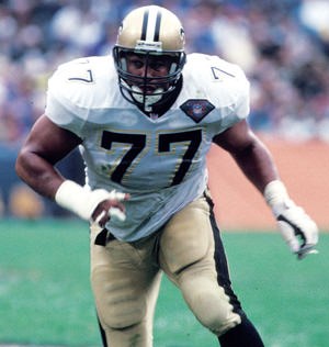 Willie Roaf in pass protection for the Saints